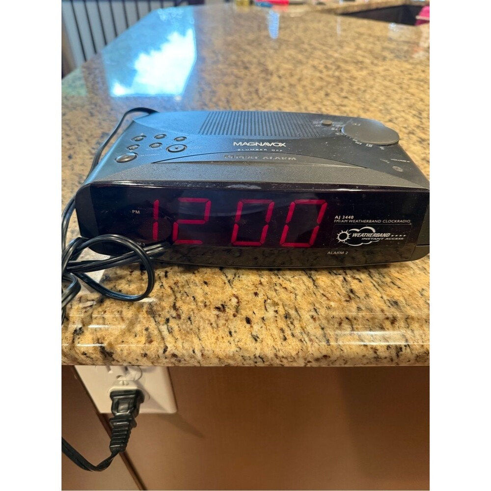Magnavox Digital Alarm Clock weather Radio - Black with Red Display